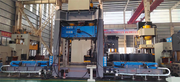 200噸框架式液壓機(jī)加裝換模機(jī)構(gòu)的好處？